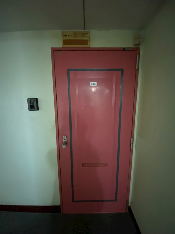 アサヒマンション 玄関