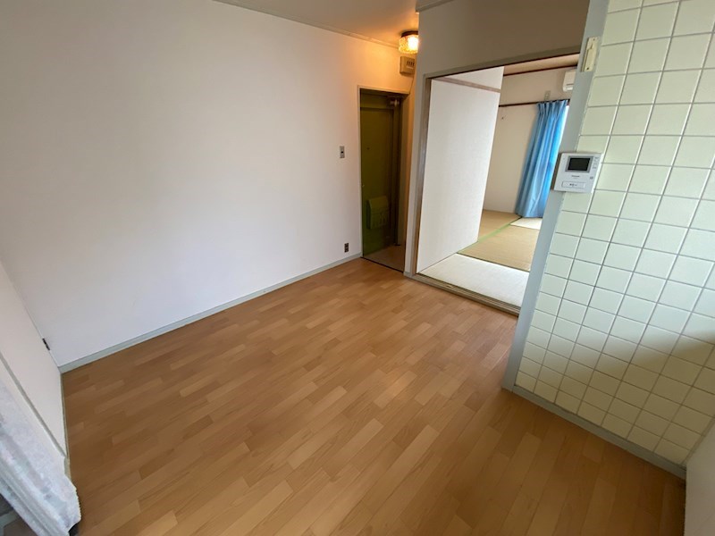 アサヒマンション リビング