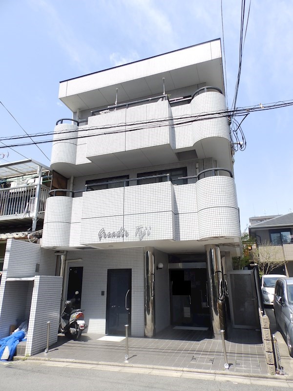 グランディール東寺 外観