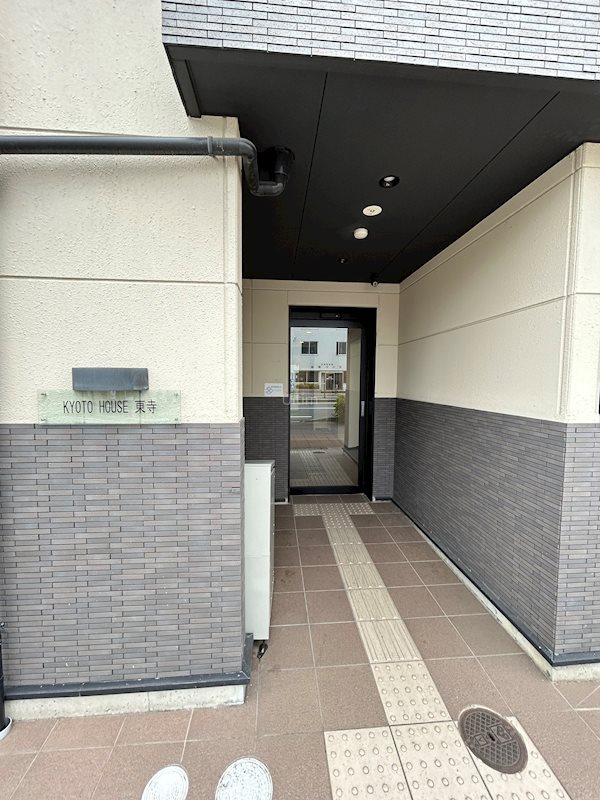 KYOTO HOUSE東寺 エントランス