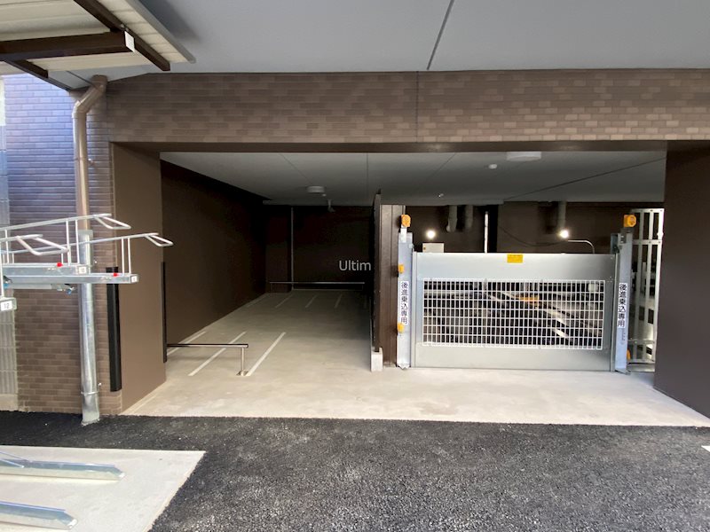 エステムコート京都東寺朱雀邸 駐車場