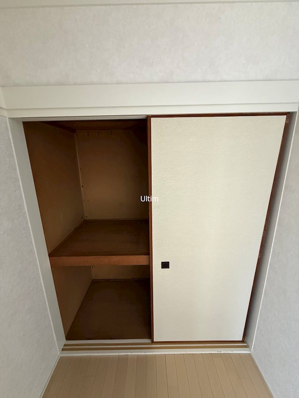 音羽屋ビル 収納