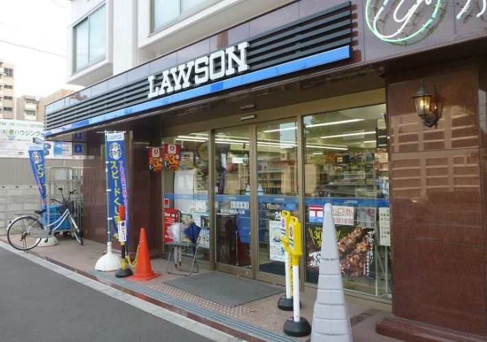 プレサンスTHE KYOTO 彩美 コンビニ