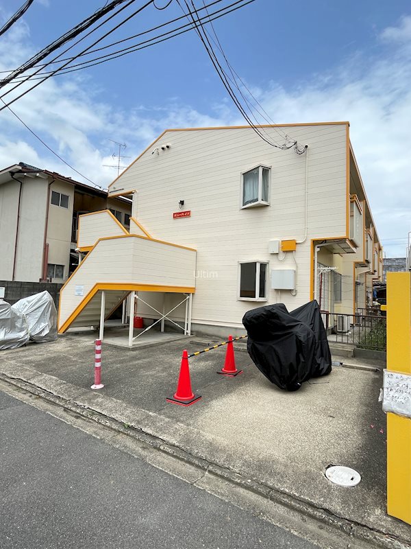 ポニーハイツ 外観