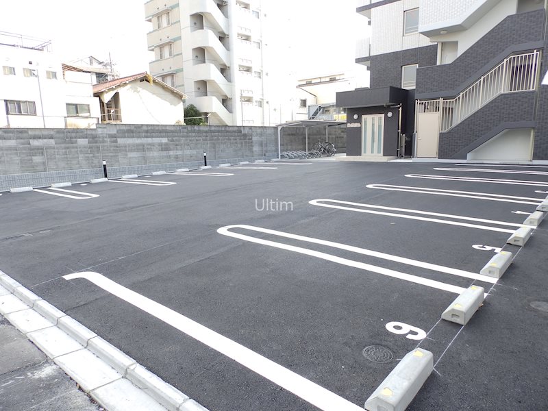 iレジデンス京都南 駐車場