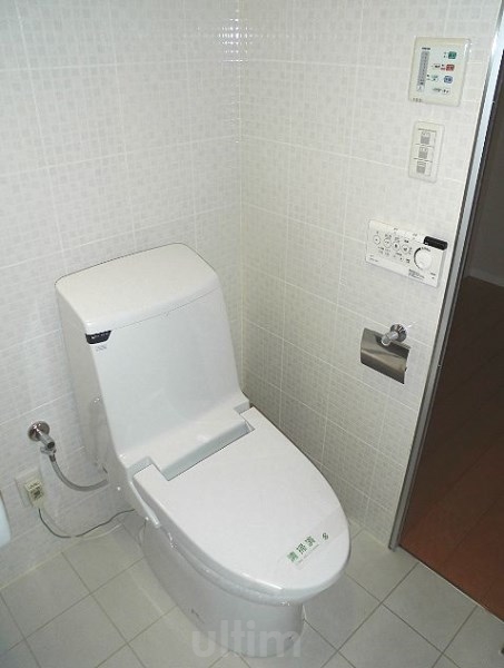 アーバンフラッツ四条西洞院 トイレ