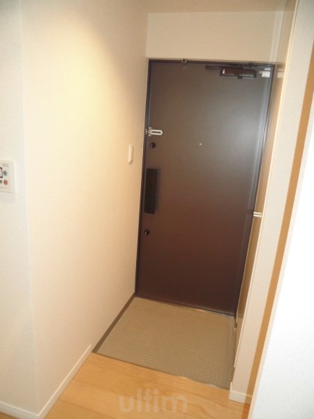アーバンフラッツ四条西洞院 玄関