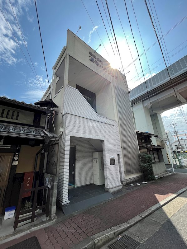 ウエスト9京都駅 外観