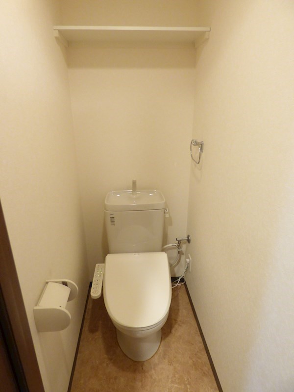 エターナルコート三条 トイレ
