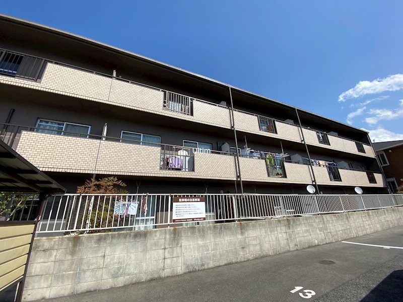 ハイレスト白鳳 外観