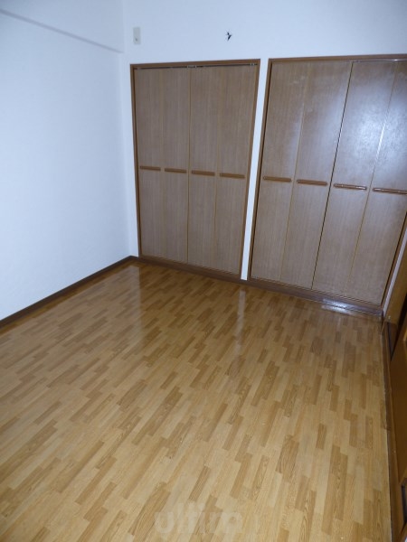 イスターナ吉祥院 ベッドルーム