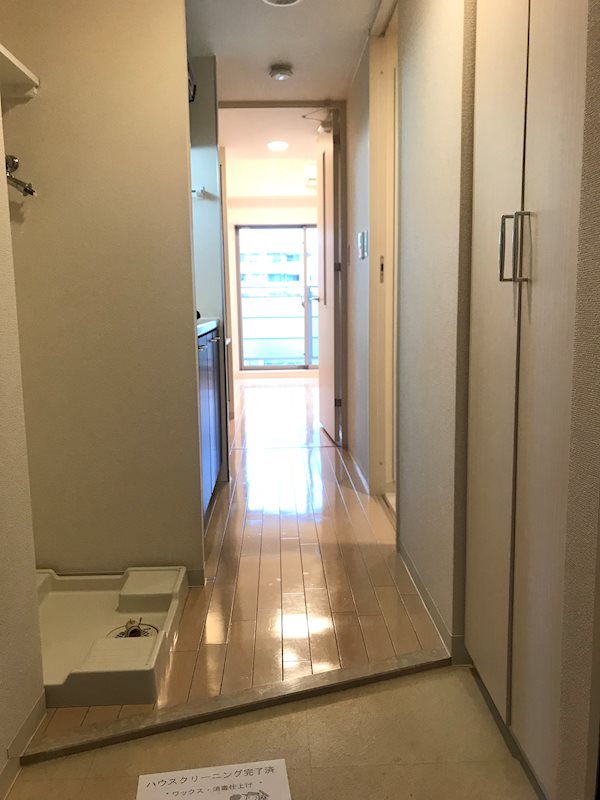 エステムプラザ京都御所ノ内REGIA 玄関