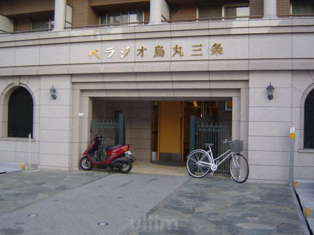 ベラジオ烏丸三条 エントランス