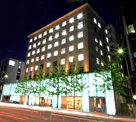 ウェスタ四条 ショッピング施設