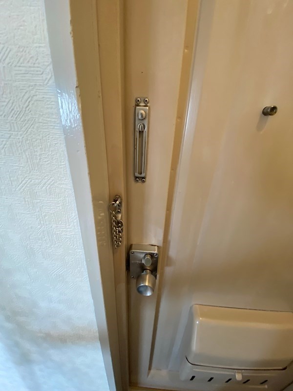 アサヒマンション 玄関