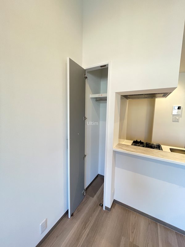 THE GARNET SUITE RESIDENCE 清水五条EAST 収納
