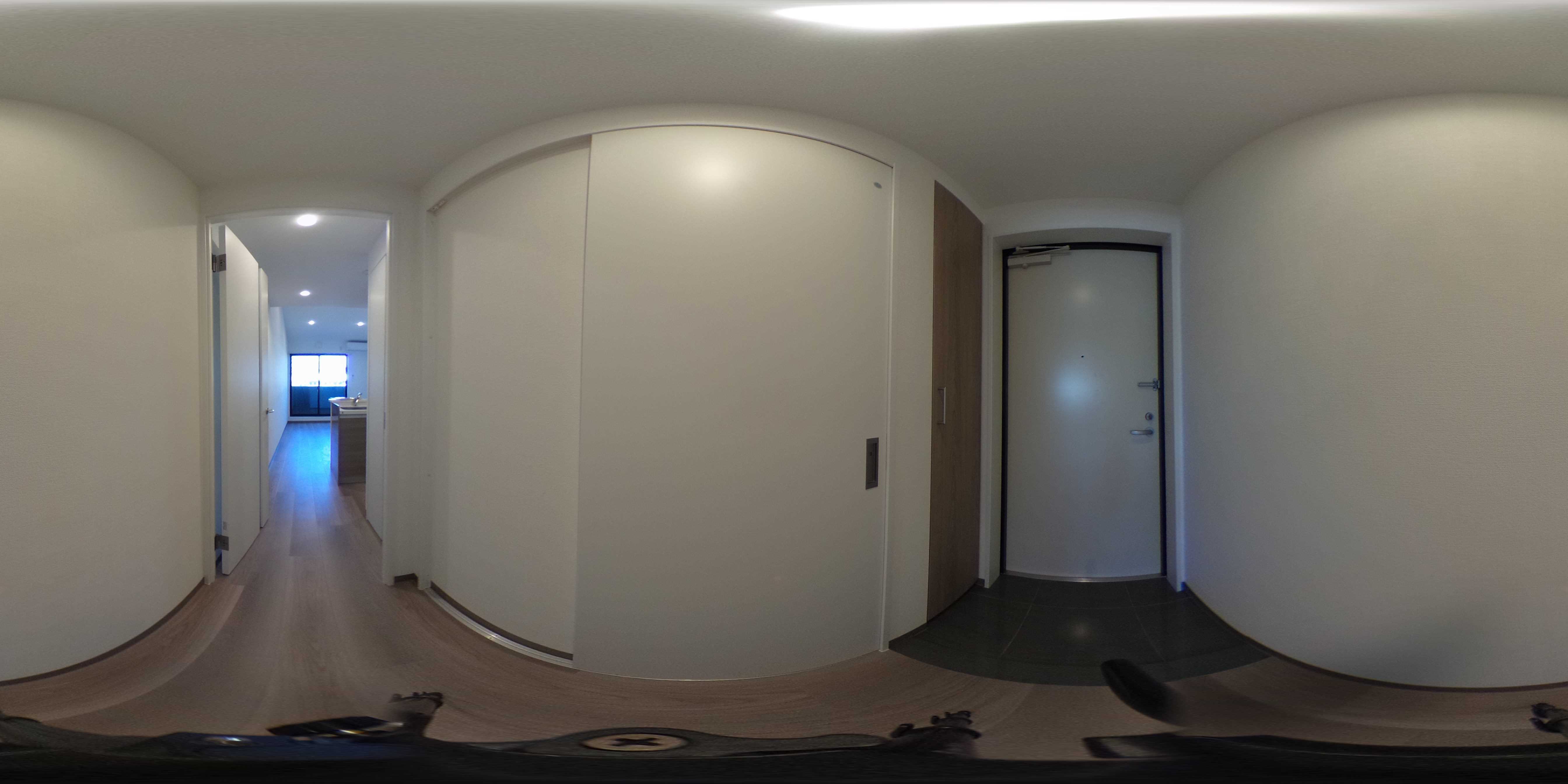 THE GARNET SUITE RESIDENCE 清水五条EAST 玄関