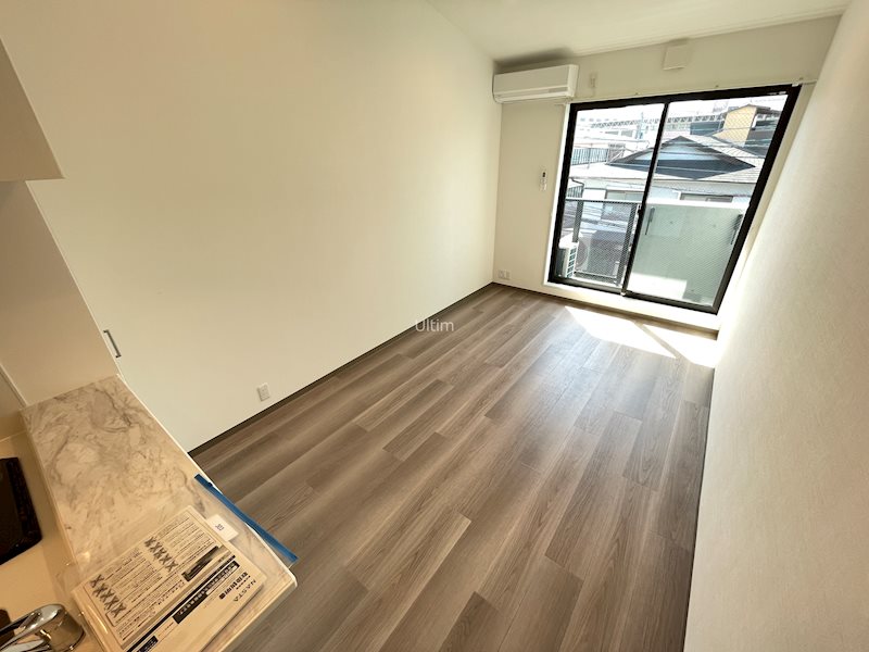 THE GARNET SUITE RESIDENCE 清水五条EAST リビング