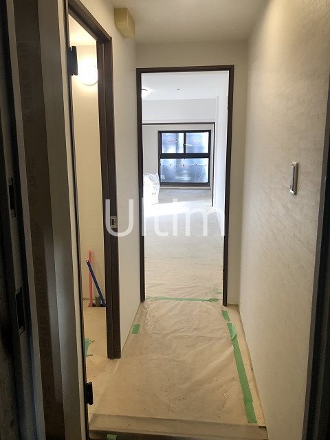 メゾンドクレール西大路 玄関