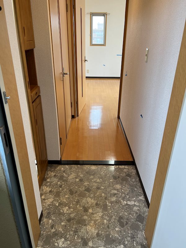 アーバネックス室町 玄関