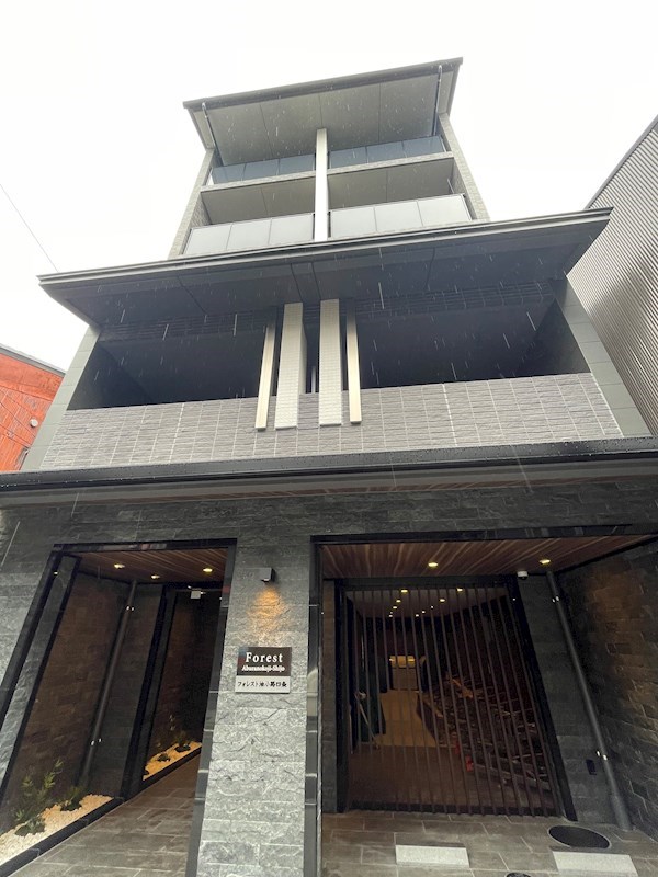 フォレスト油小路四条 外観