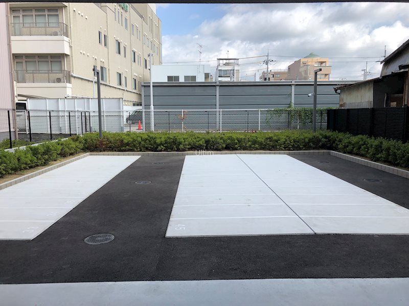 アスヴェル京都四条西院 駐車場