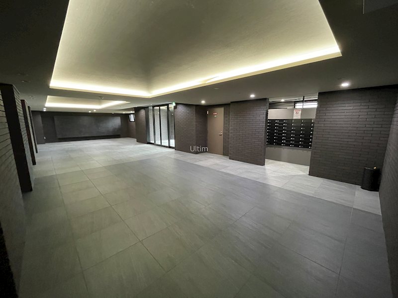 アスヴェル京都四条西院 ロビー