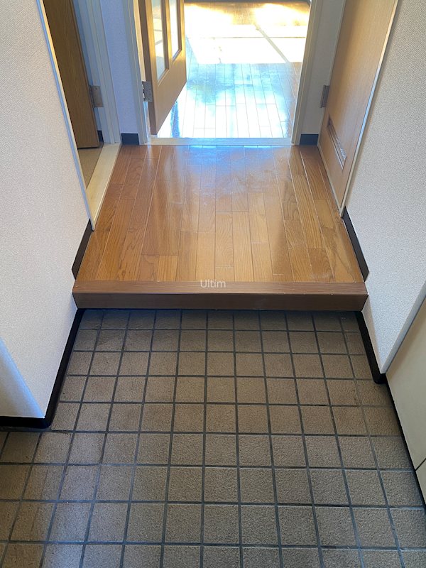 ランブラス西院 玄関