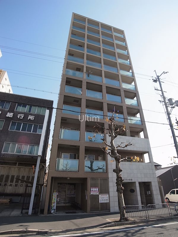 ロイヤルシティ西大路 外観