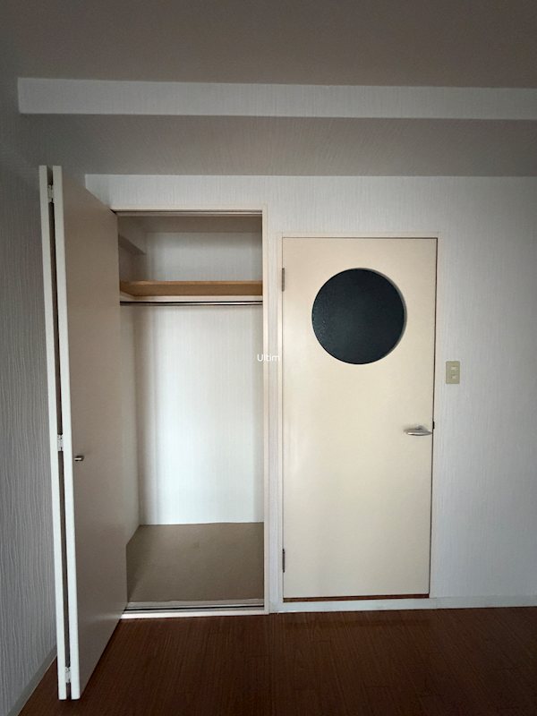 ロイヤルシティ西大路 収納