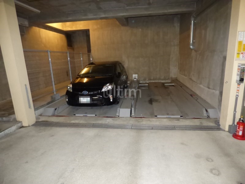 アンシャンテ 駐車場