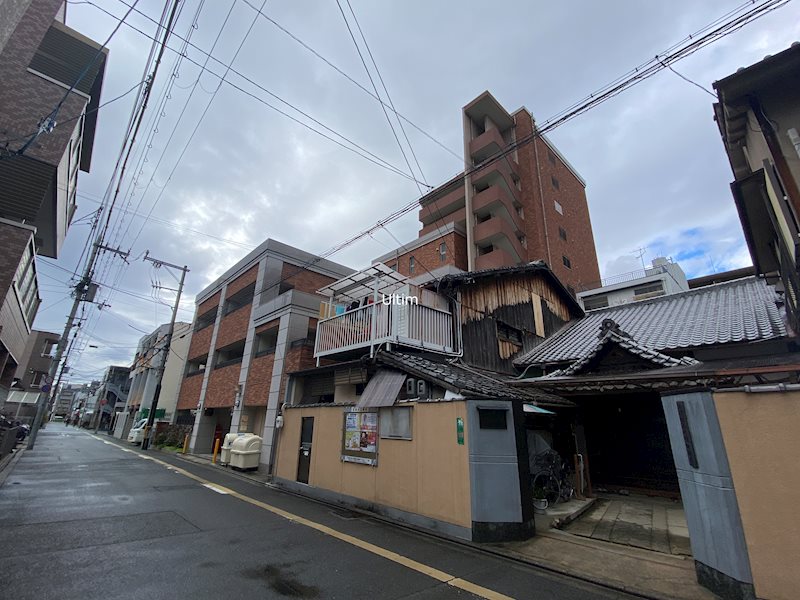 パインフィールド七条 外観