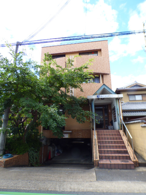 プレアール京都六地蔵 外観