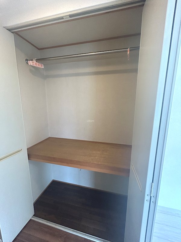 プレジール西院 収納