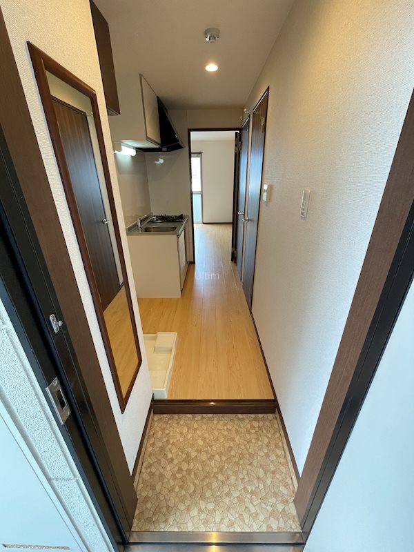 ＡＱＵＡ ＫＭ 玄関