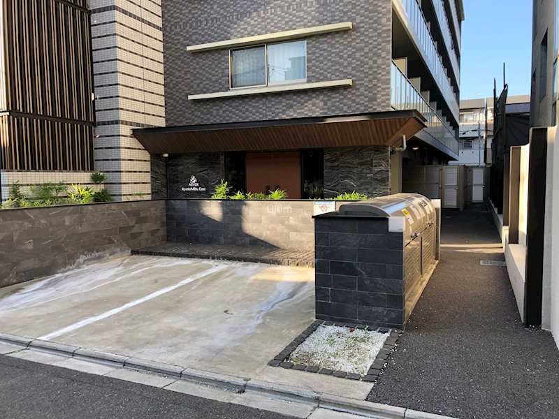 アスヴェル京都壬生EAST エントランス