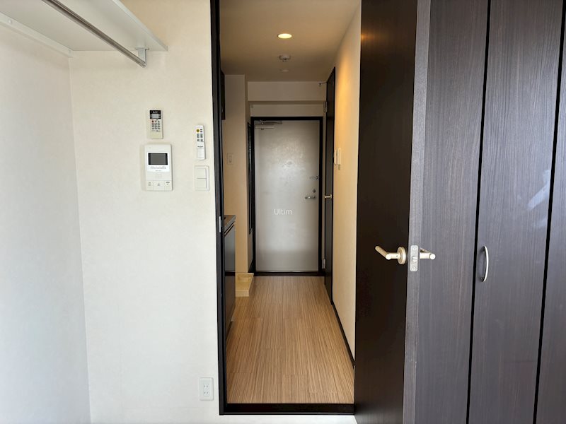 V-style西院 玄関