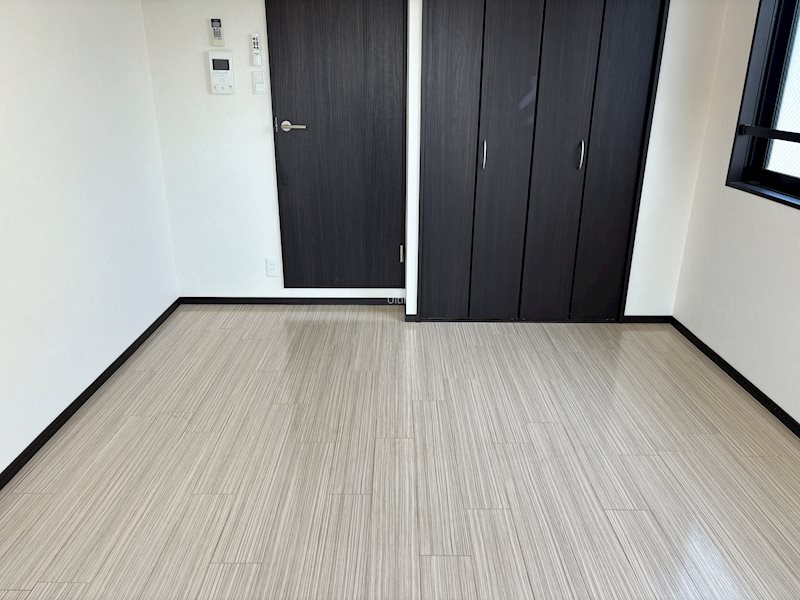 V-style西院 ベッドルーム