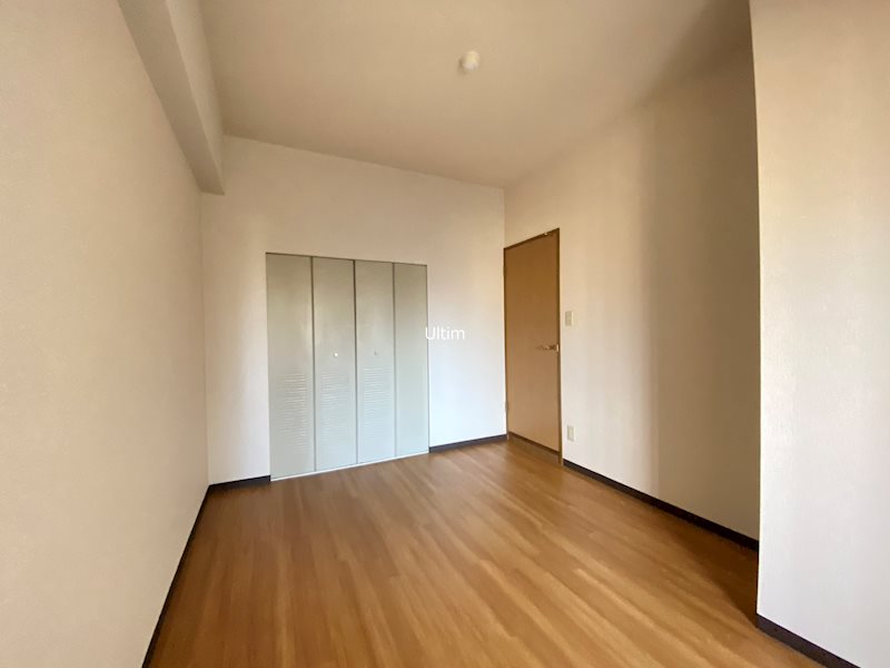 フレックス戸ノ内 ベッドルーム