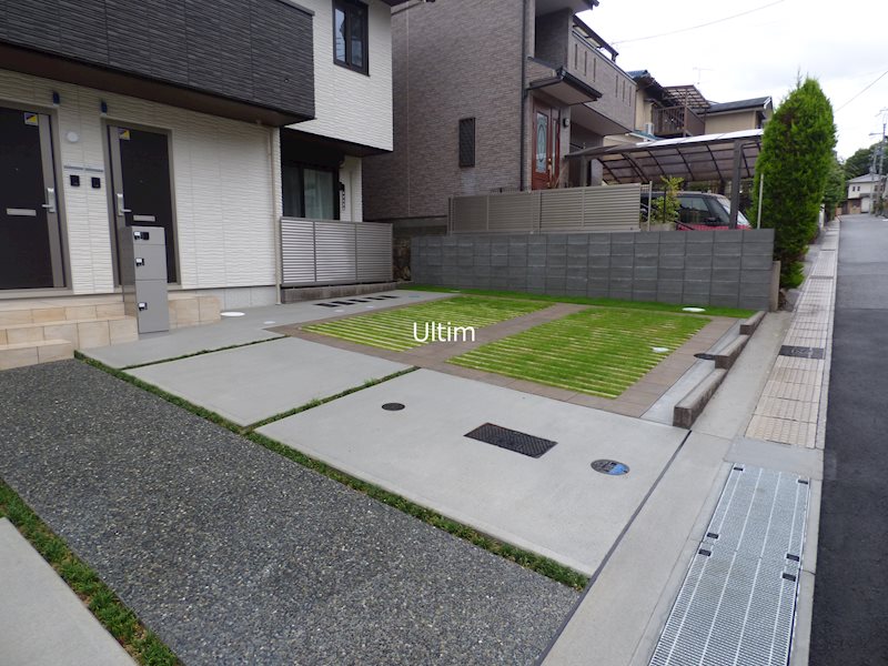 D-room宇治南山 駐車場