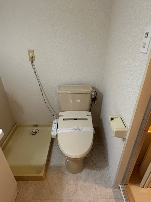 デアッシュ西京極 トイレ