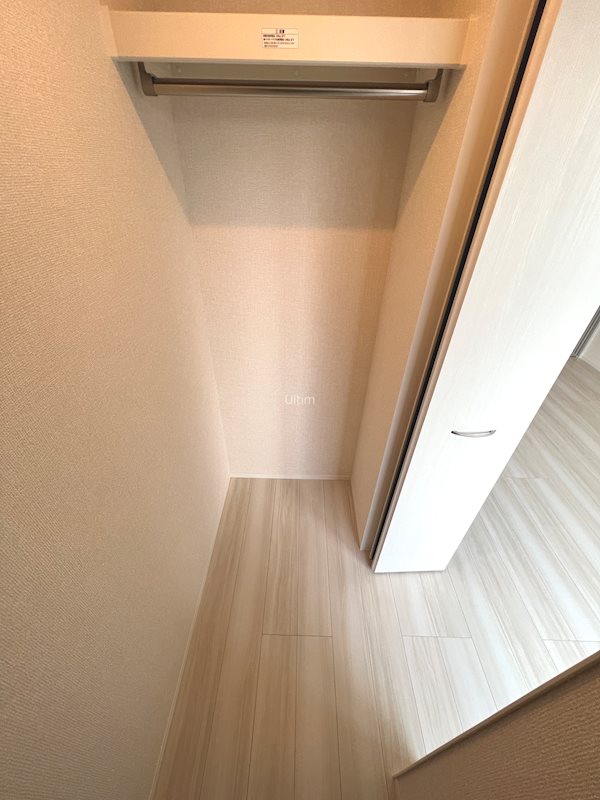 太秦レジデンスE棟 収納