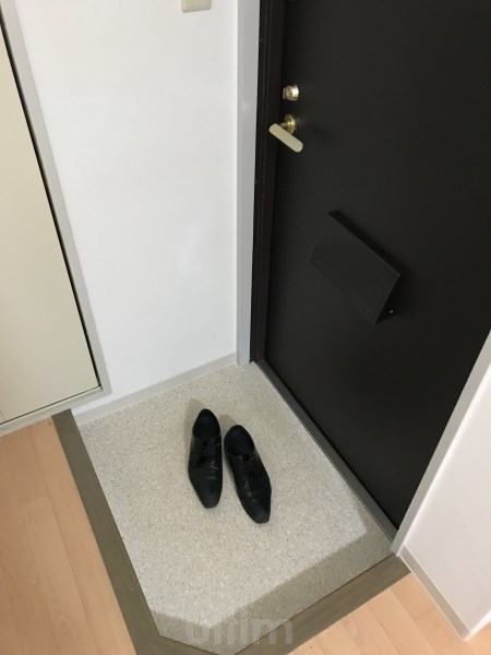 アブレスト西洞院 玄関