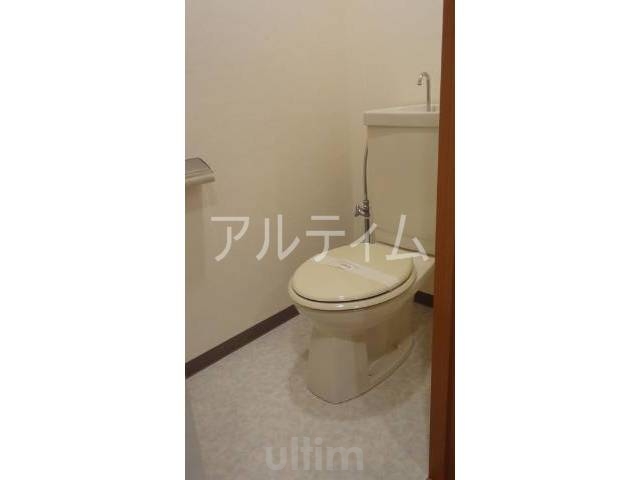 ニューシャトー西洞院 トイレ