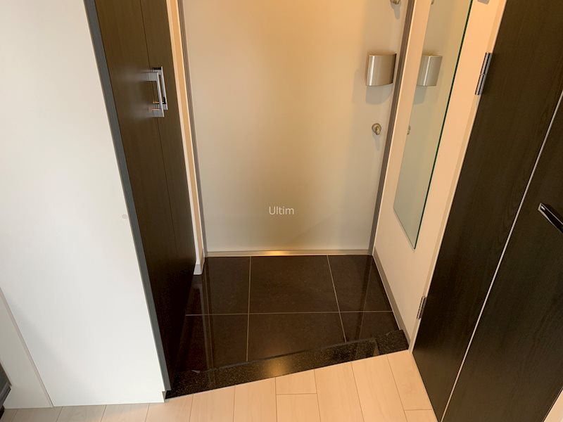 ベラジオ京都西院ウエストシティⅡ 玄関