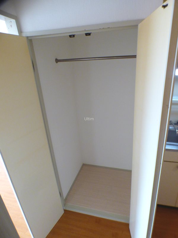 フレーヴァー深草Ⅱ 収納