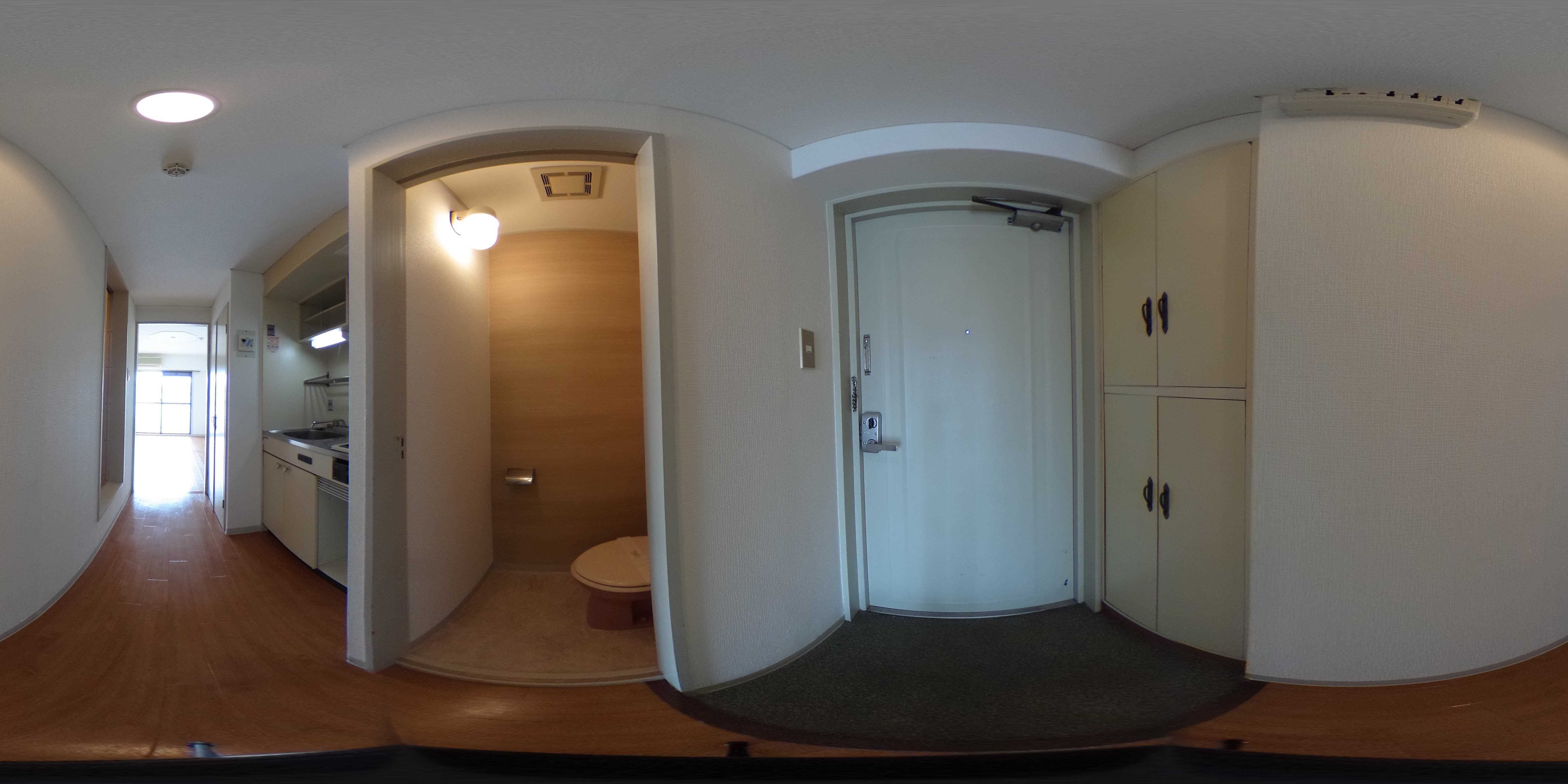 フレーヴァー深草Ⅱ 玄関