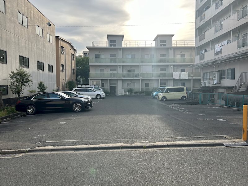 洛西マンションNo.1 駐車場