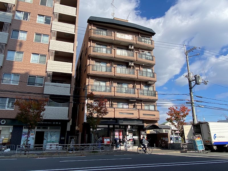 イヌイビル 外観