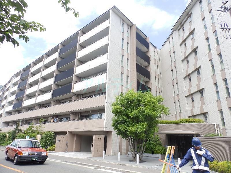 イニシア梅小路公園 外観